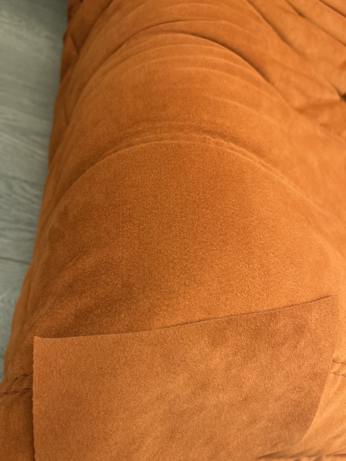 1年使用後のウルトラスウェードの状態